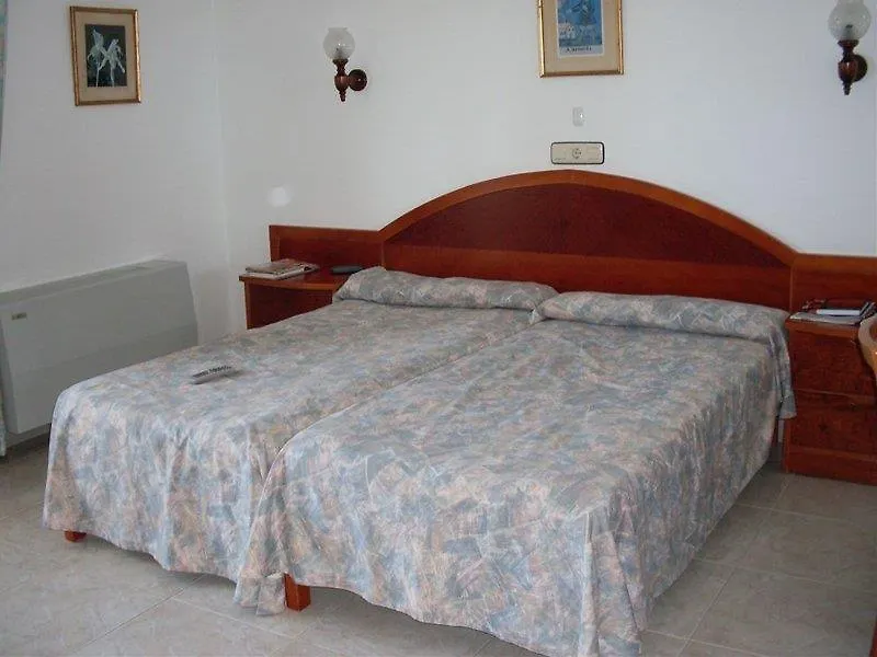 Hotel Na Taconera Font de sa Cala 4*,  Spanien
